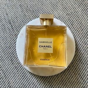 Chanel GABRIELLE CHANEL Essence